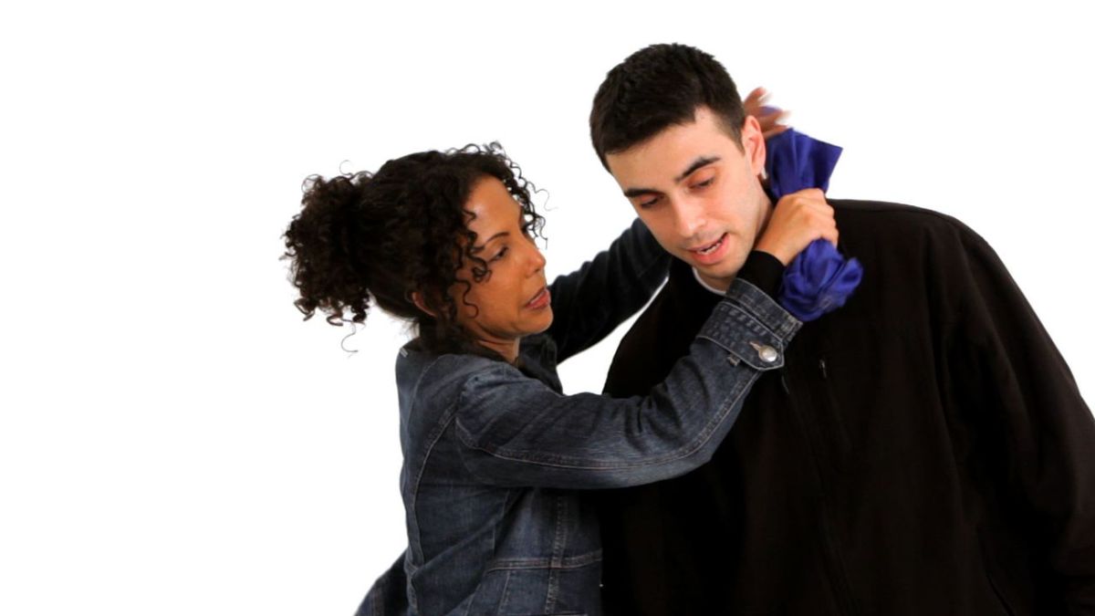 How to Use an Umbrella as a Weapon in SelfDefense Howcast