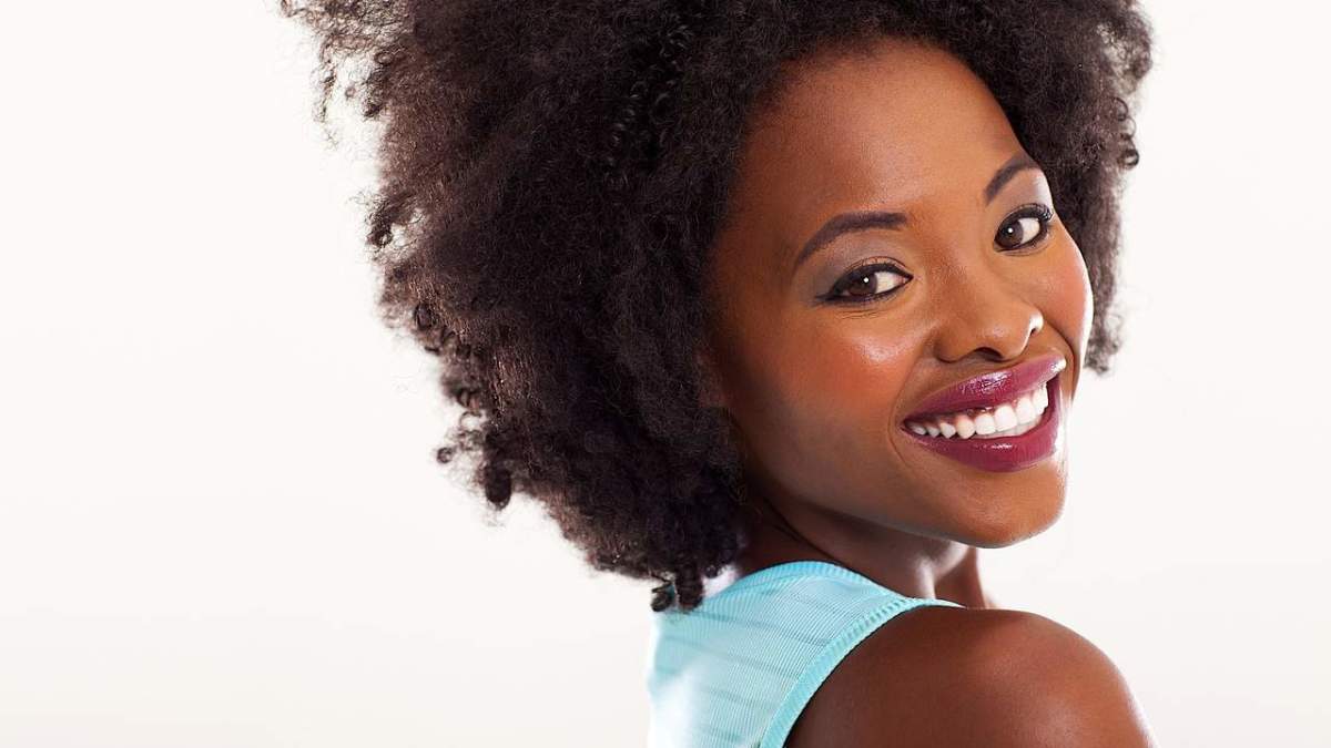 How To Wear Your Hair Naturally Curly Howcast