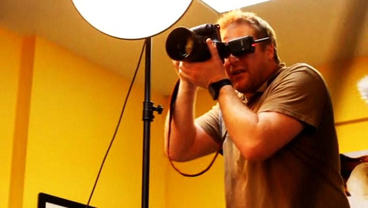 How to Set Up a Photo Shoot Howcast