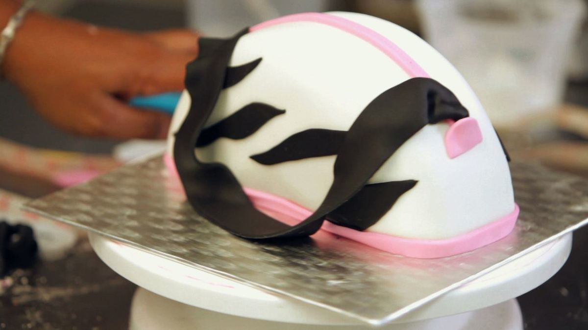 Girly Purse Cake  Jennifer By Designs Blog