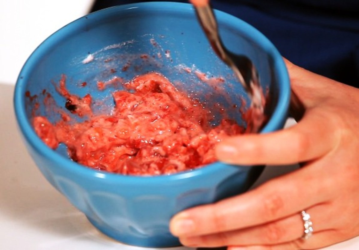 How to Make a Pore Cleansing Facial Mask Howcast