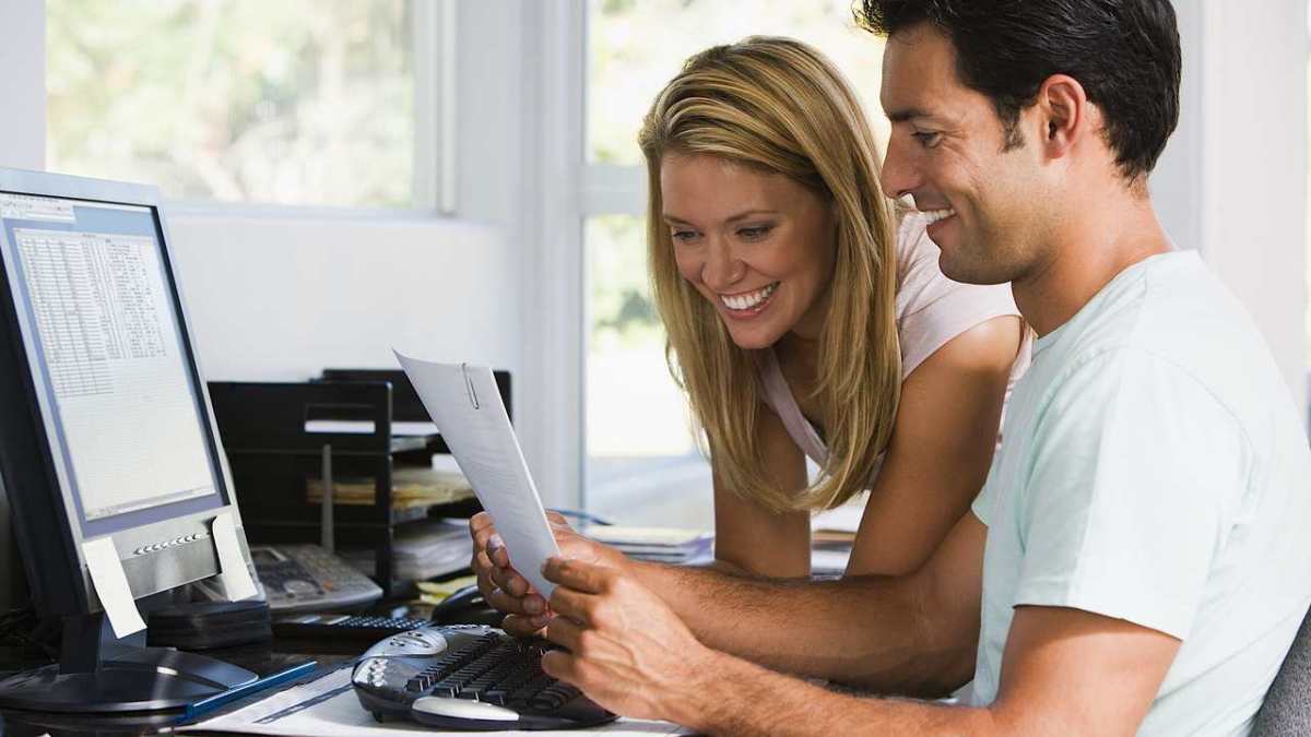 How to Find Online Coupon Codes Howcast