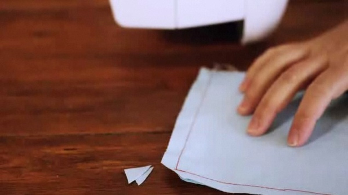 How to Sew Corners Howcast