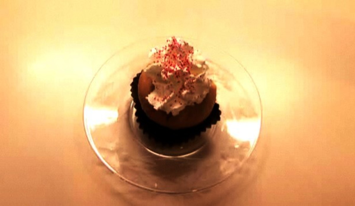 How to Make Ice Cream Filled Cupcakes Howcast