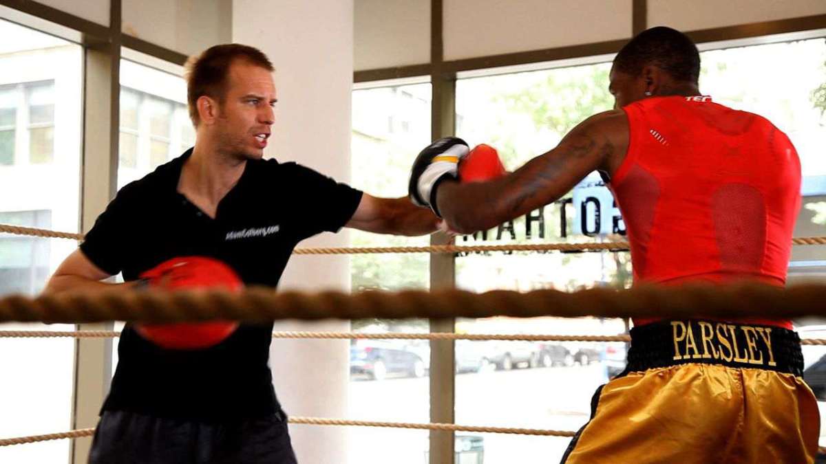 How to Build an Advanced Boxing Combination Howcast