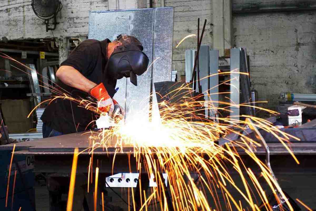 welding jobs find howcast weld