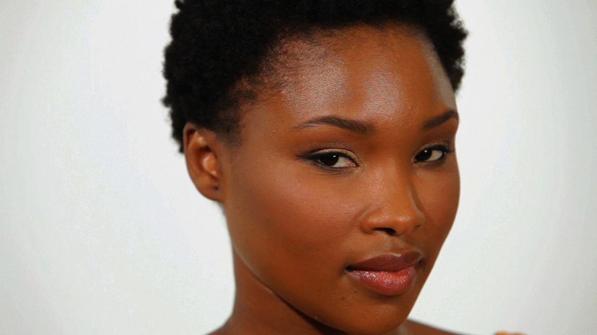 How To Apply Eye Makeup For Black Women