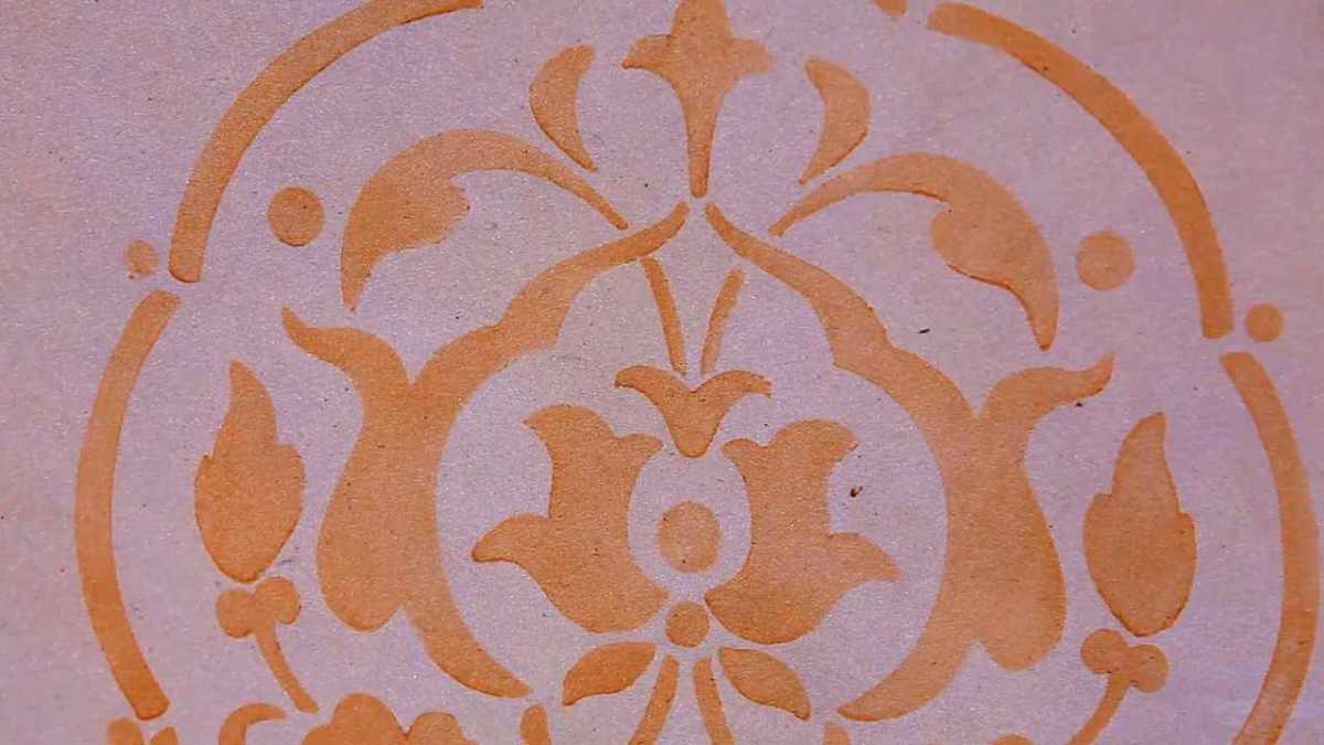 How to Paint a Wall to Look Metallic Howcast