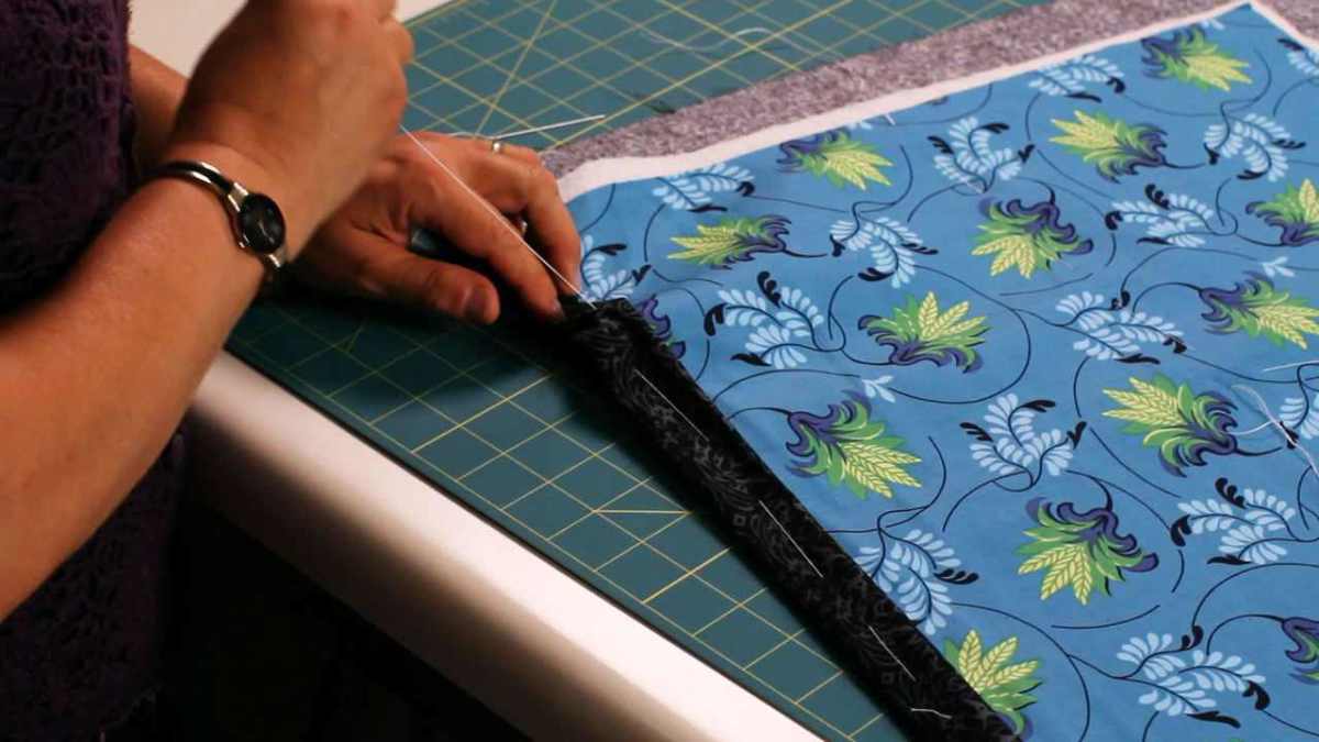 How to Thread Baste a Quilt Howcast