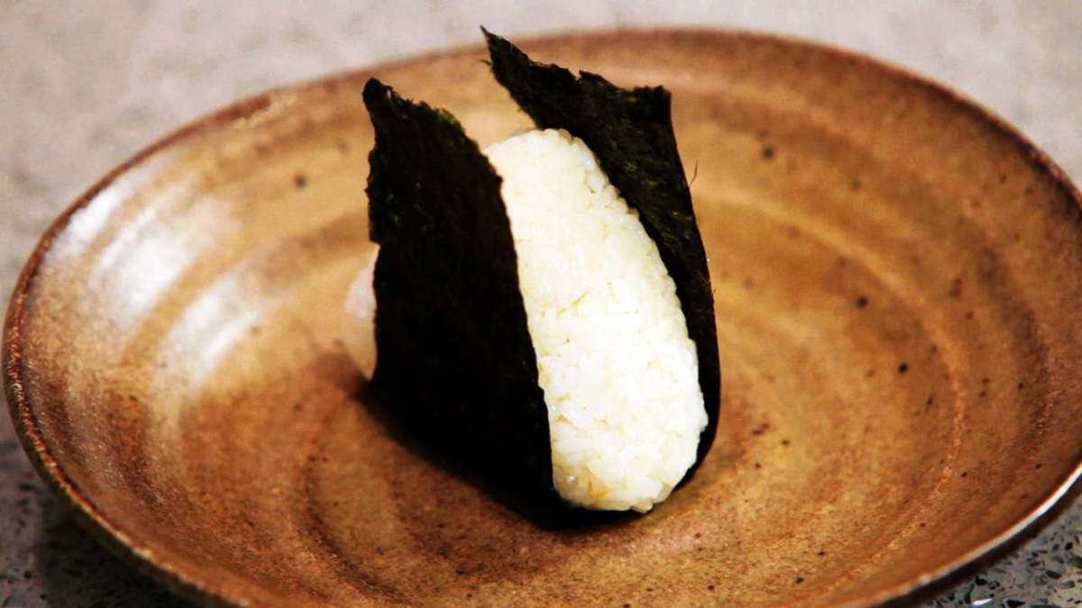 How to Make Onigiri (Japanese Rice Balls) for a Bento Box