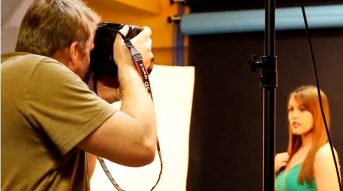 Edge Lighting aka Rim Lighting in Studio Photography Howcast