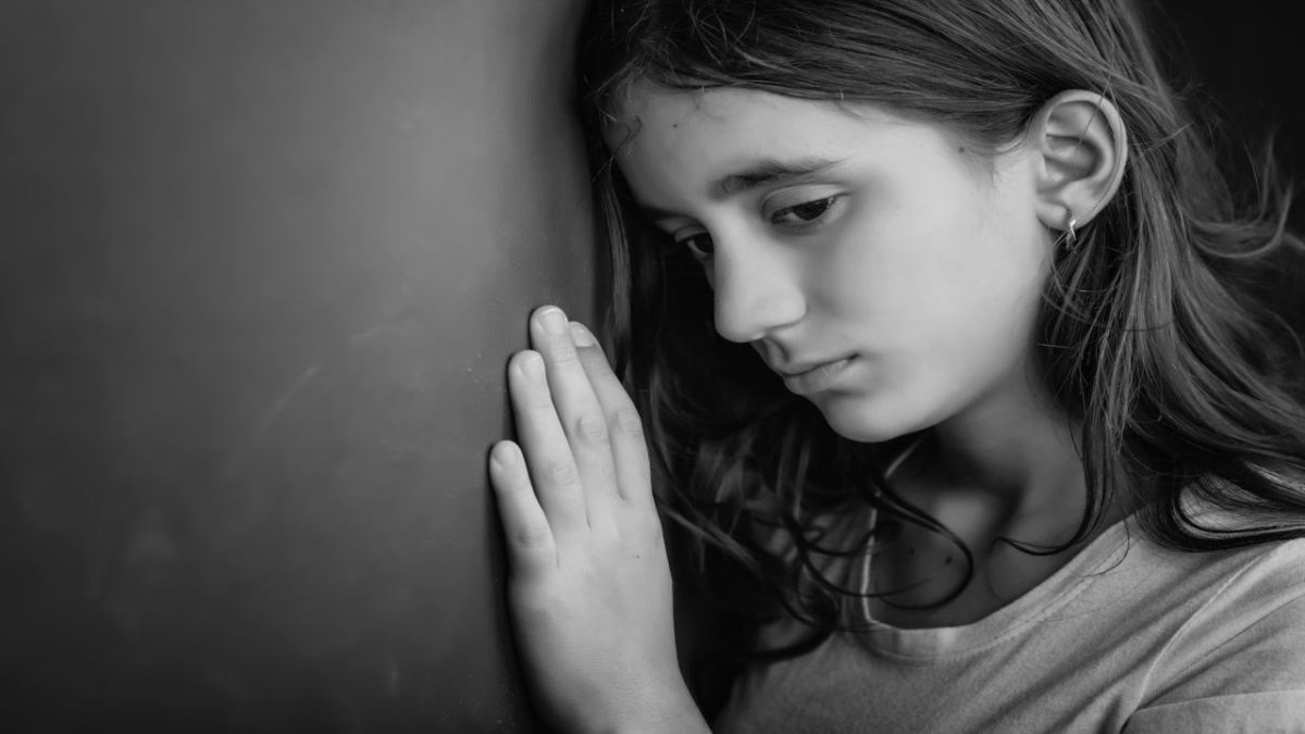 10 Signs Your Child Is Depressed Howcast