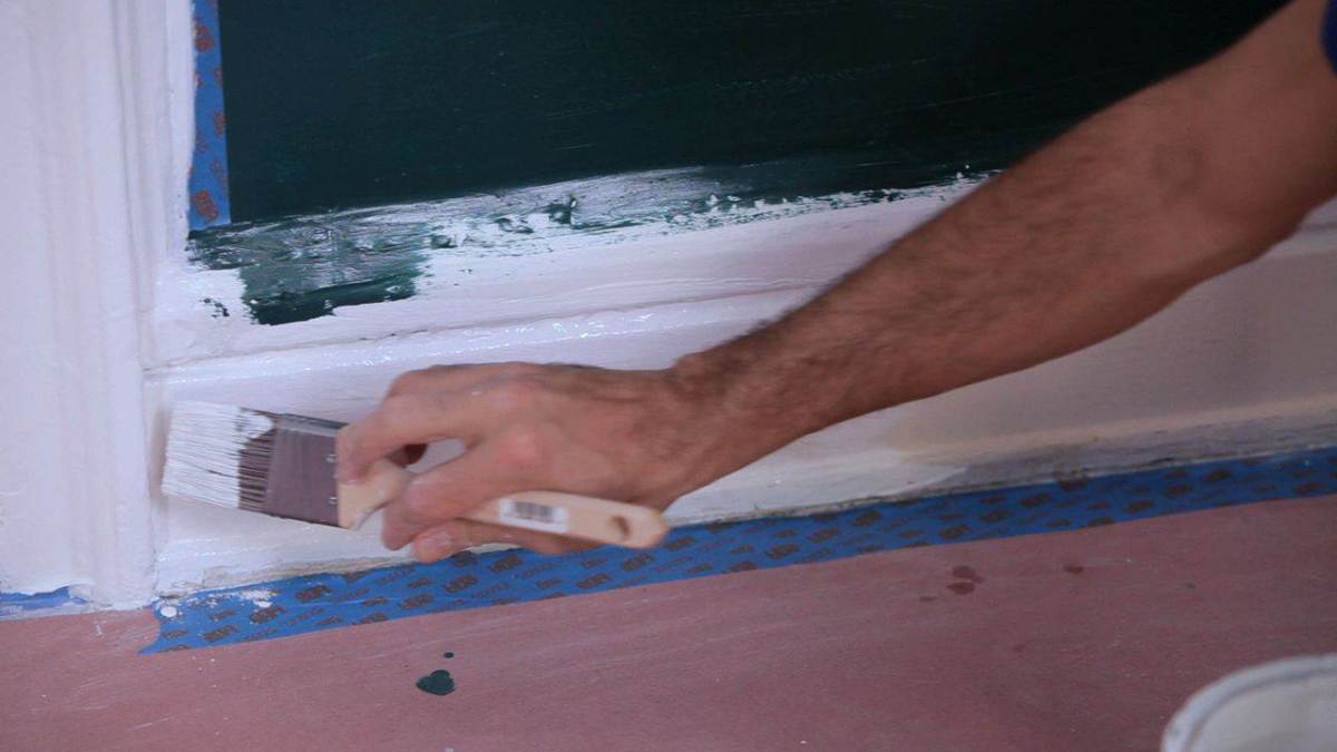 How to Paint Trim & Molding Howcast