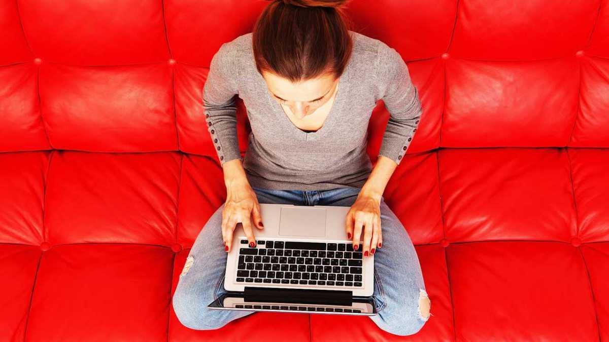 How to online date howcast