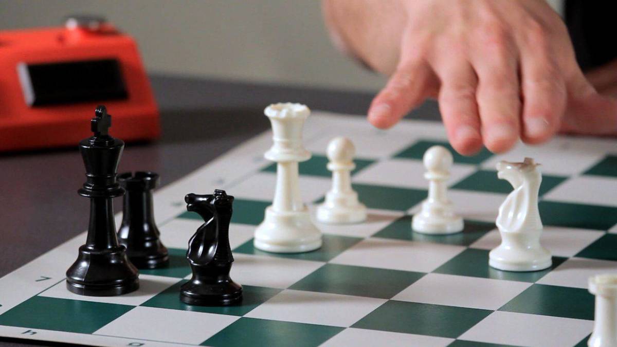 How to Understand Chess Combinations Howcast