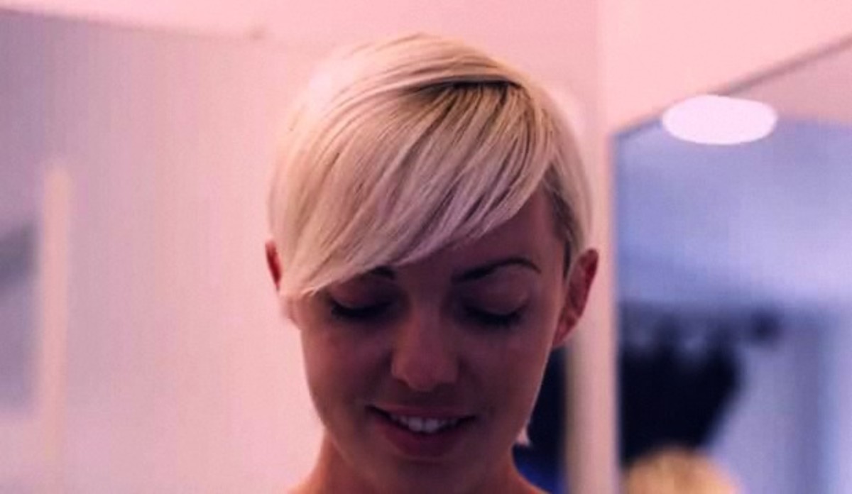 how-to-get-side-swept-bangs-howcast