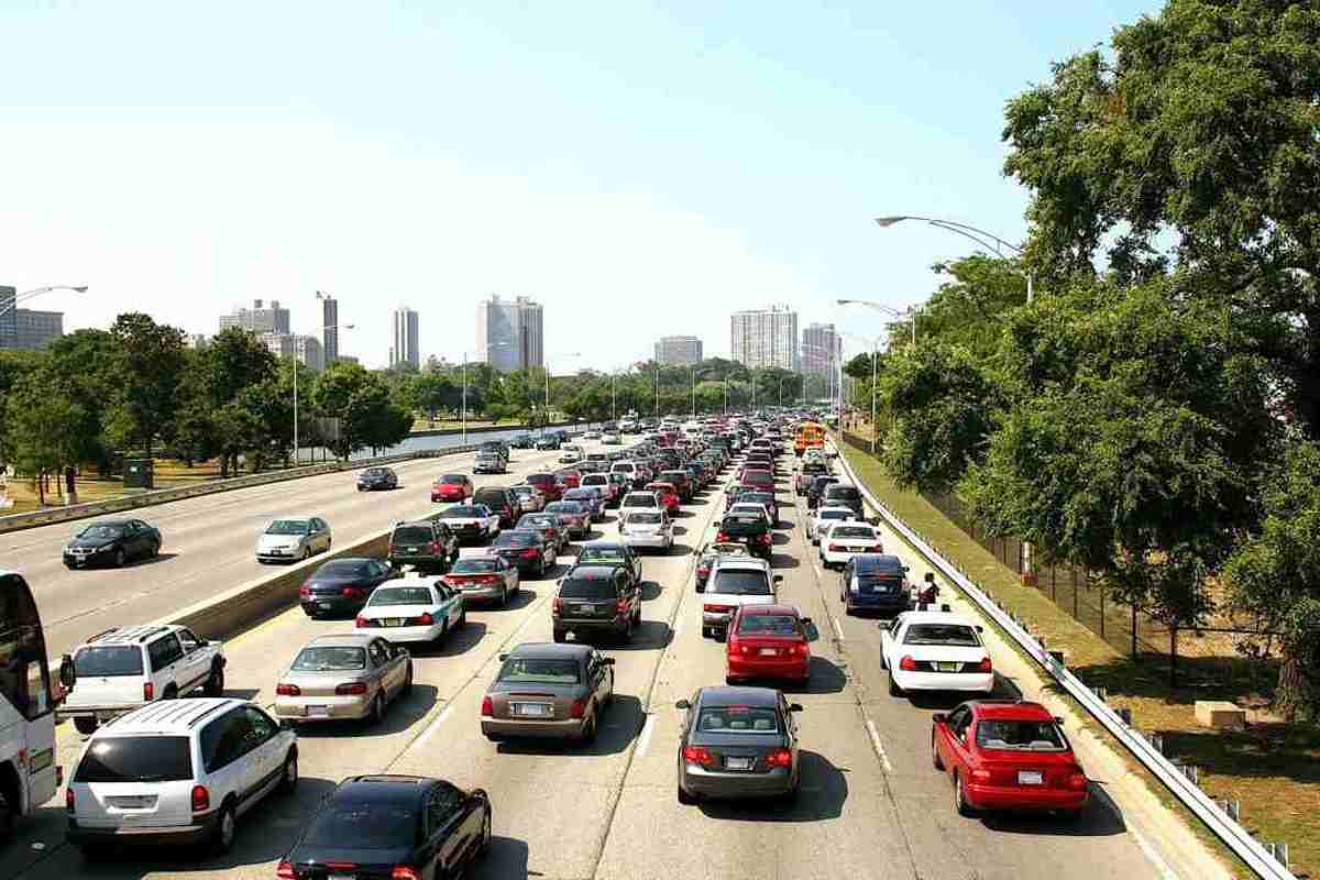 How to Drive in Traffic Howcast