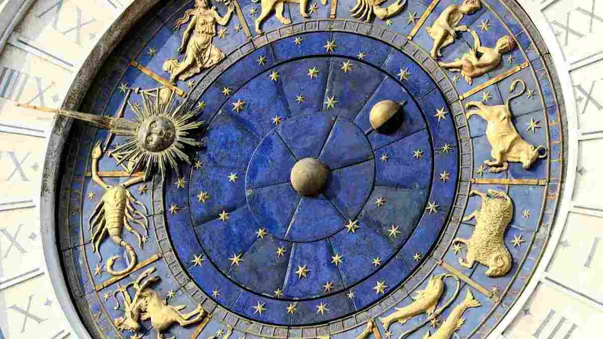 Are There Really New Zodiac Dates For Horoscope Signs Howcast Are There Really New Zodiac Dates For Horoscope Signs Howcast