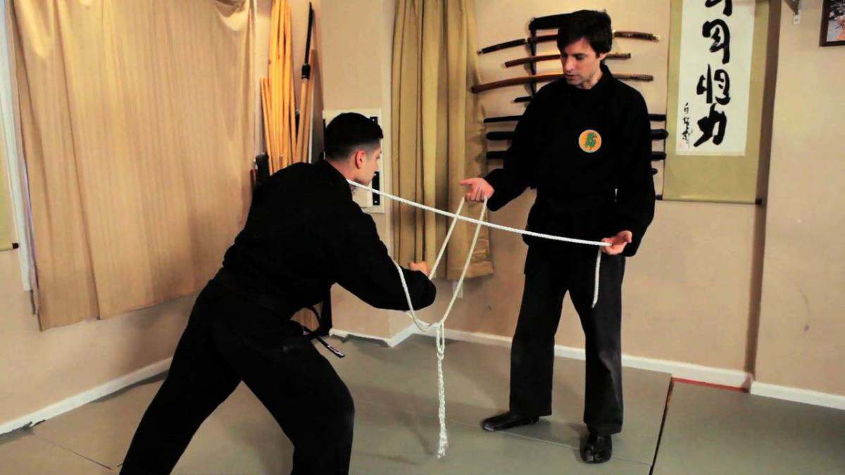 How to Use a Rope in Ninjutsu Howcast