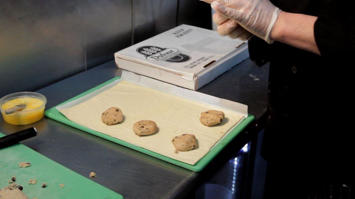 How to Wrap Cookie Dough in Puff Pastry Howcast