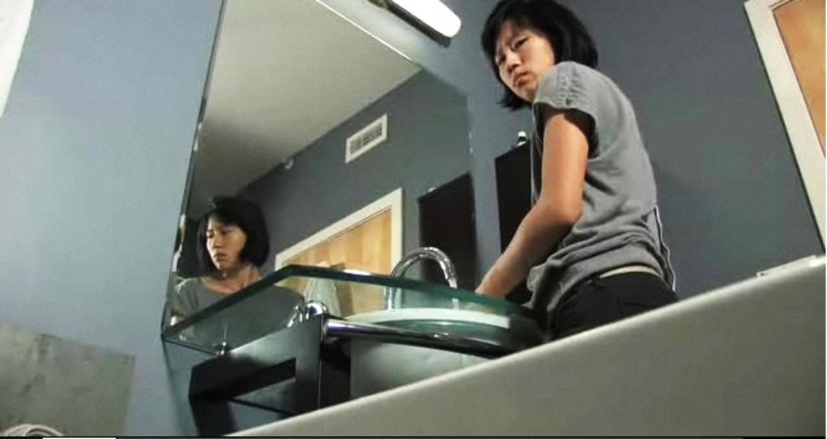 How to Clean a Ring from Your Bathtub Howcast