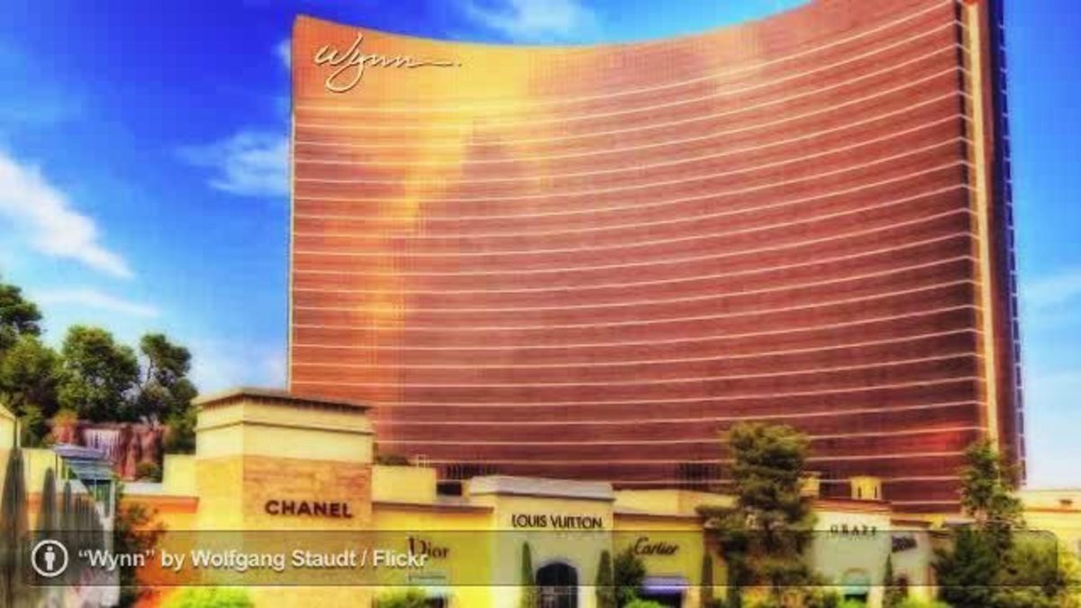 How to Pick the Best Las Vegas Hotel - Howcast