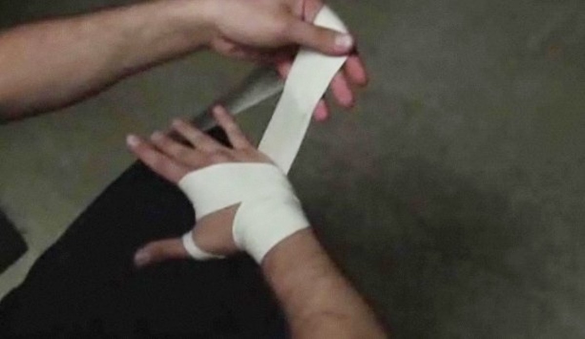 How to Wrap Your Hands for Boxing Howcast
