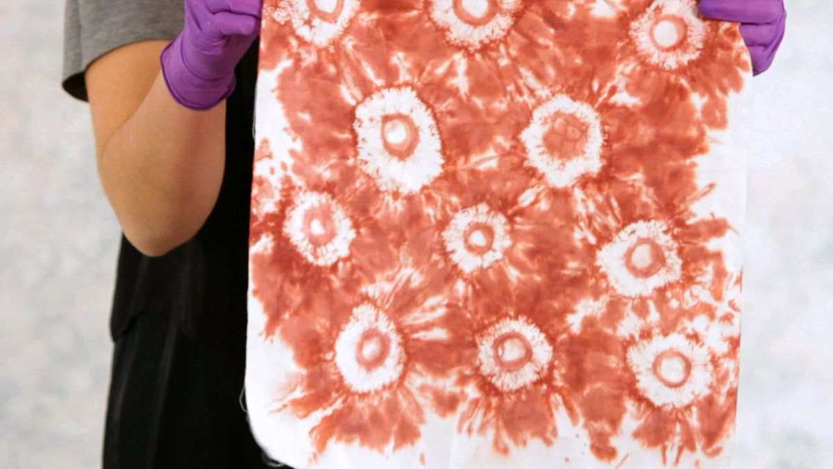 How to Make Tie Dye Circles Howcast