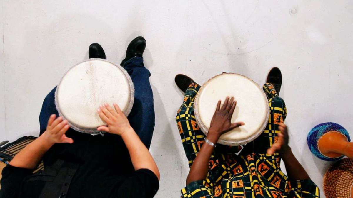 How to Play the Djembe Kuku Rhythms Combined Howcast
